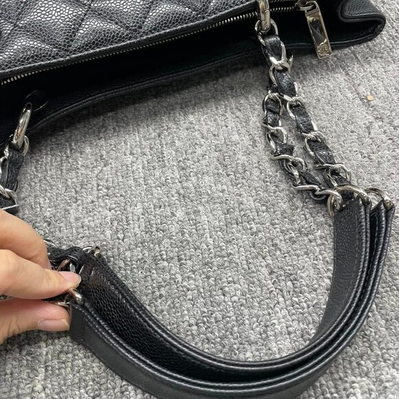 100% Authentic CHANEL GST Black Caviar Tote Bag - Picture 10 of 15